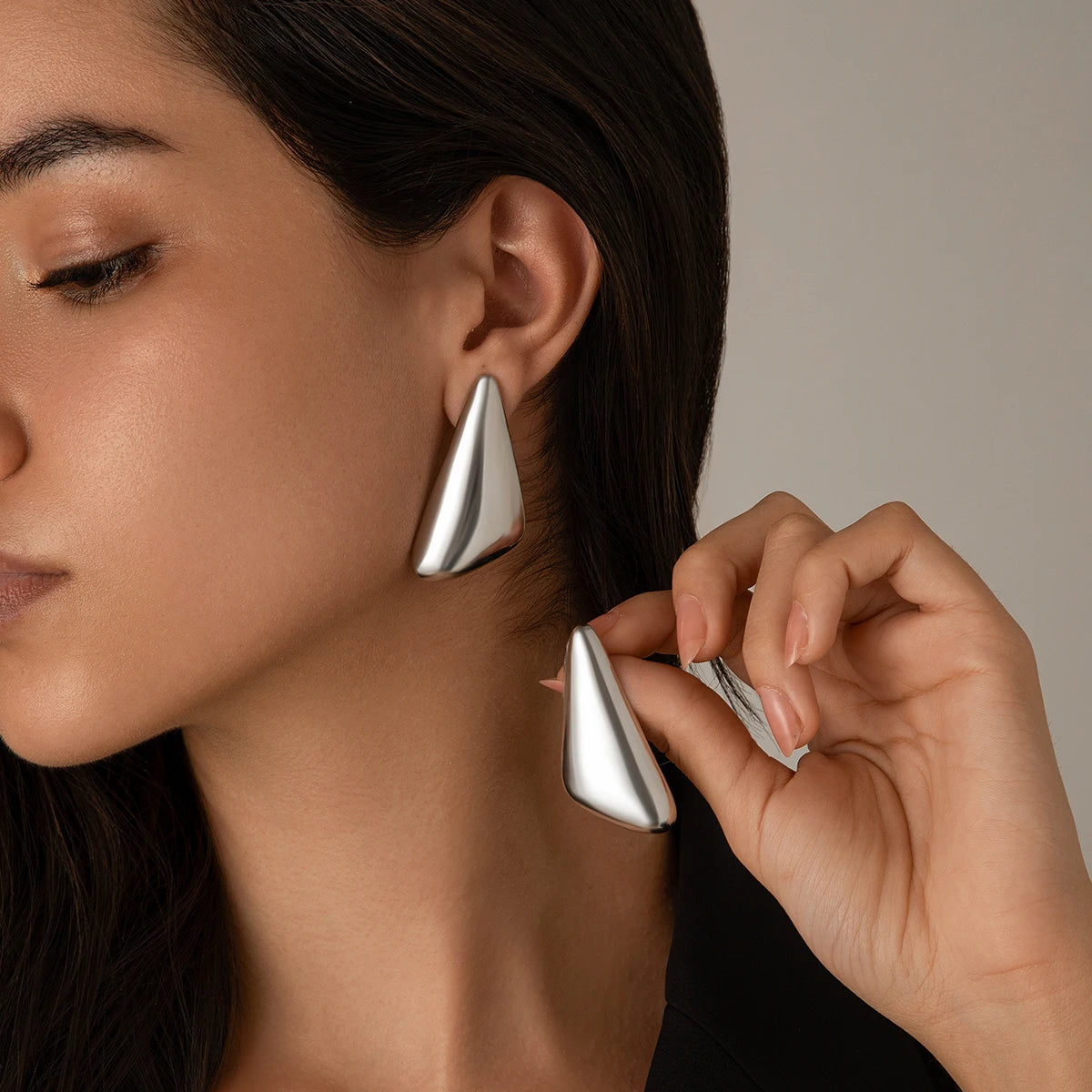 Aveline Geometric Stud Earrings