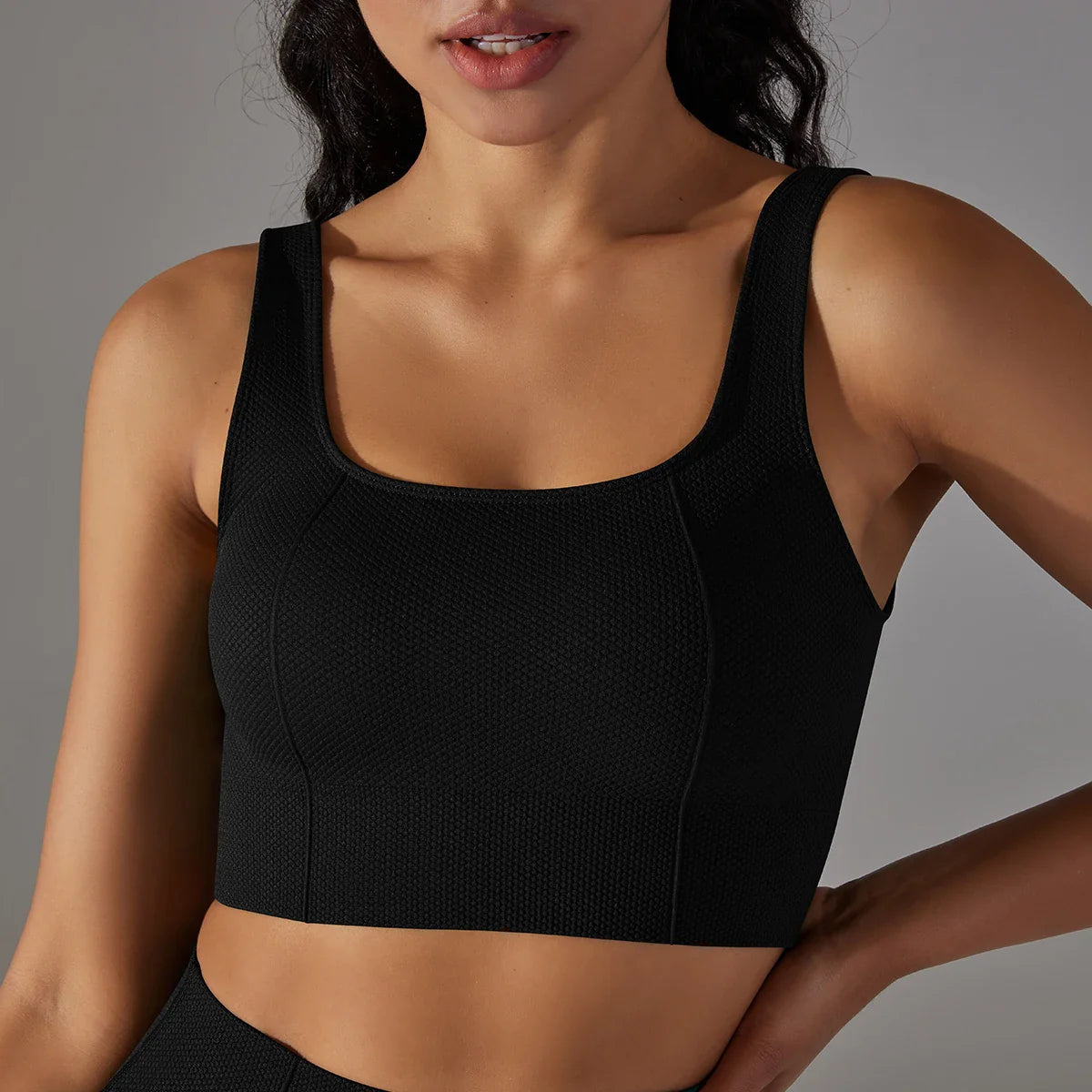 Top de Academia, Top Fitness, Top Esportivo Alta Sustentação, Top de Ginástica, Top Cropped, Roupa de Yoga, Calça de Ginástica, Calça de Academia, Macaquinho de Academia, Moda Fitness, Legging de Academia, Roupa Para Academia, Roupa de Academia, Roupas Fitness, Legging, Top Para Academia, Conjunto Para Academia, Maluh Fit