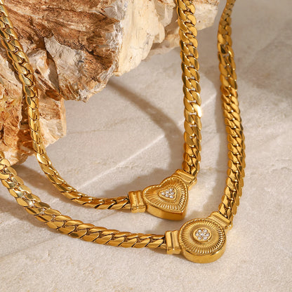 Evira Pendant Necklace