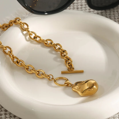 Solenne Pendant Necklace
