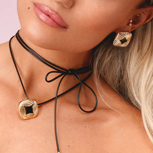 Miren Pendant Necklace