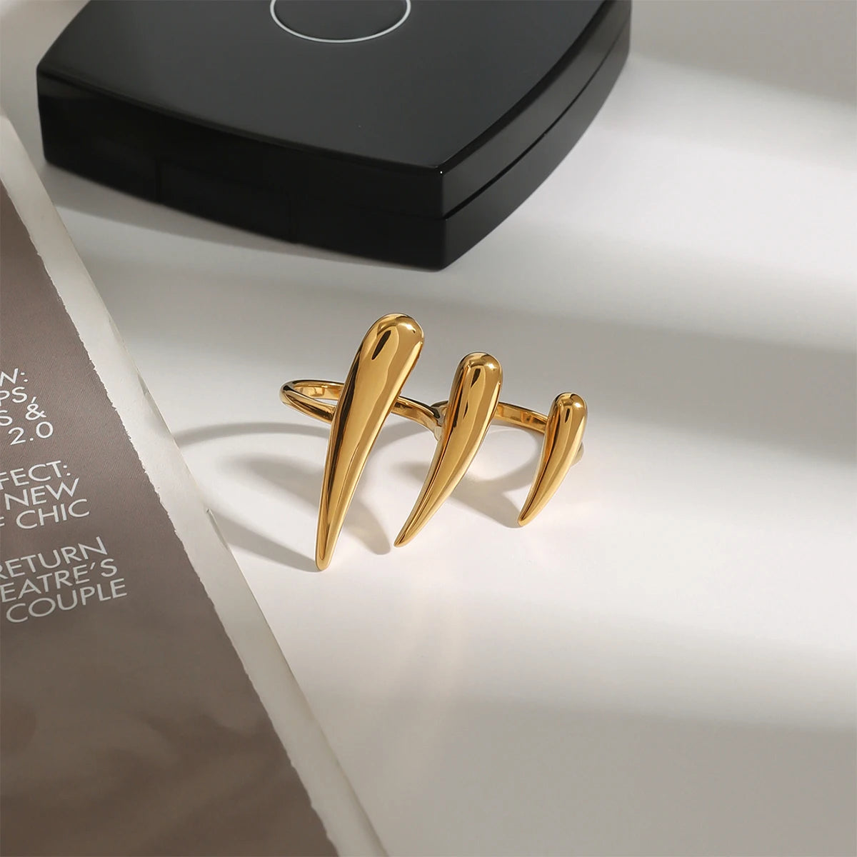 Orlina Claw Ring