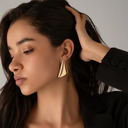 Aveline Geometric Stud Earrings
