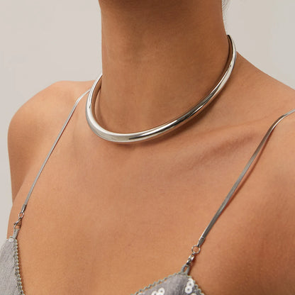 Veya Choker Necklace