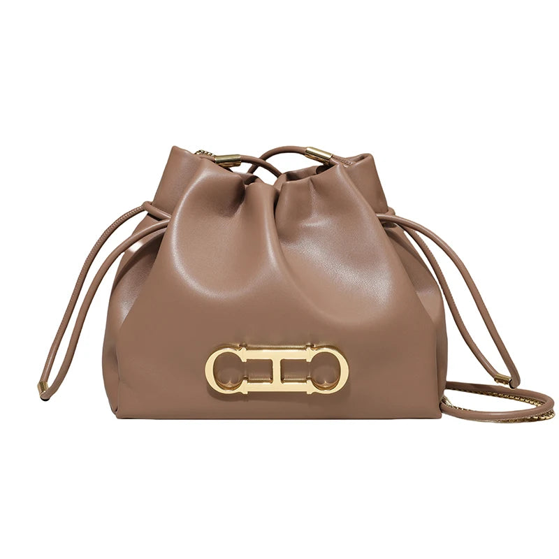 Auryn Shoulder Bag