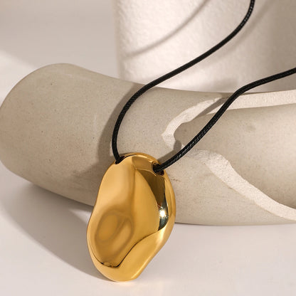 Orelle Pendant Necklace