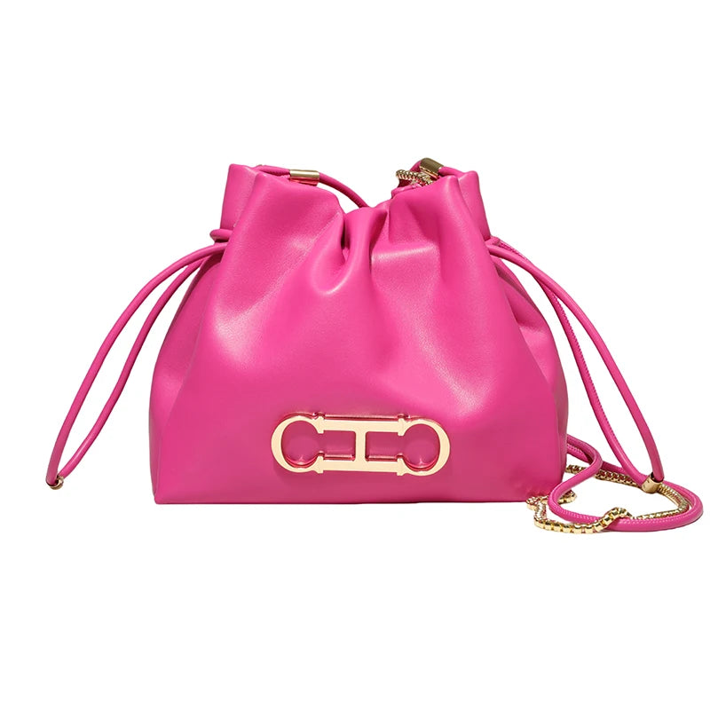 Auryn Shoulder Bag