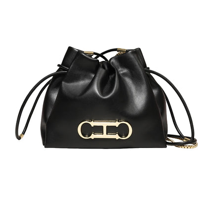 Auryn Shoulder Bag