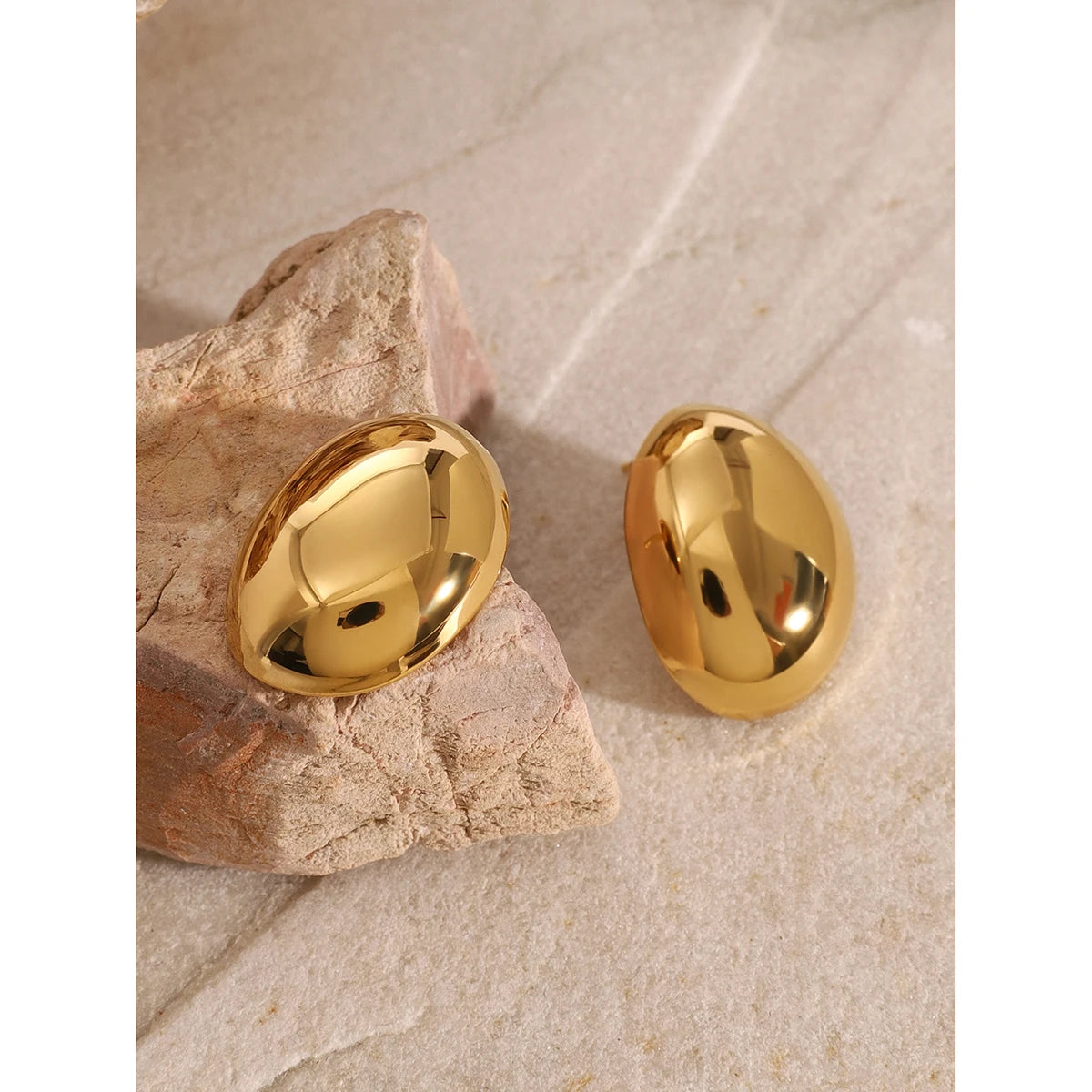 Aster Oval Earrings