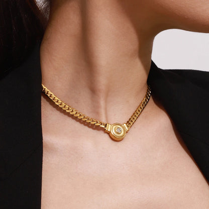 Evira Pendant Necklace