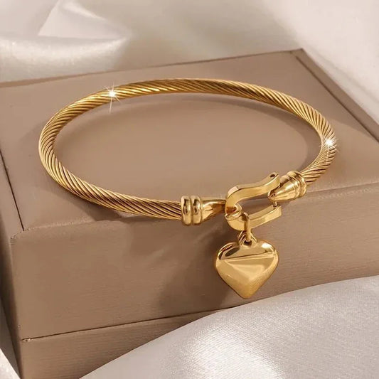Eira Heart Charm Bangle